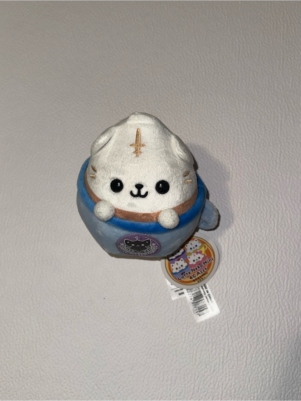 Kawaii cat plushie